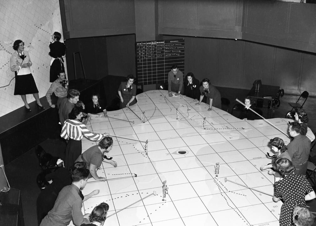 1941: New York City becomes a military town